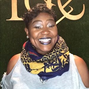 Meet your Posher, Elle